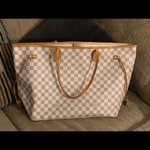 SOLD Authentic Louis Vuitton Neverfull GM DA